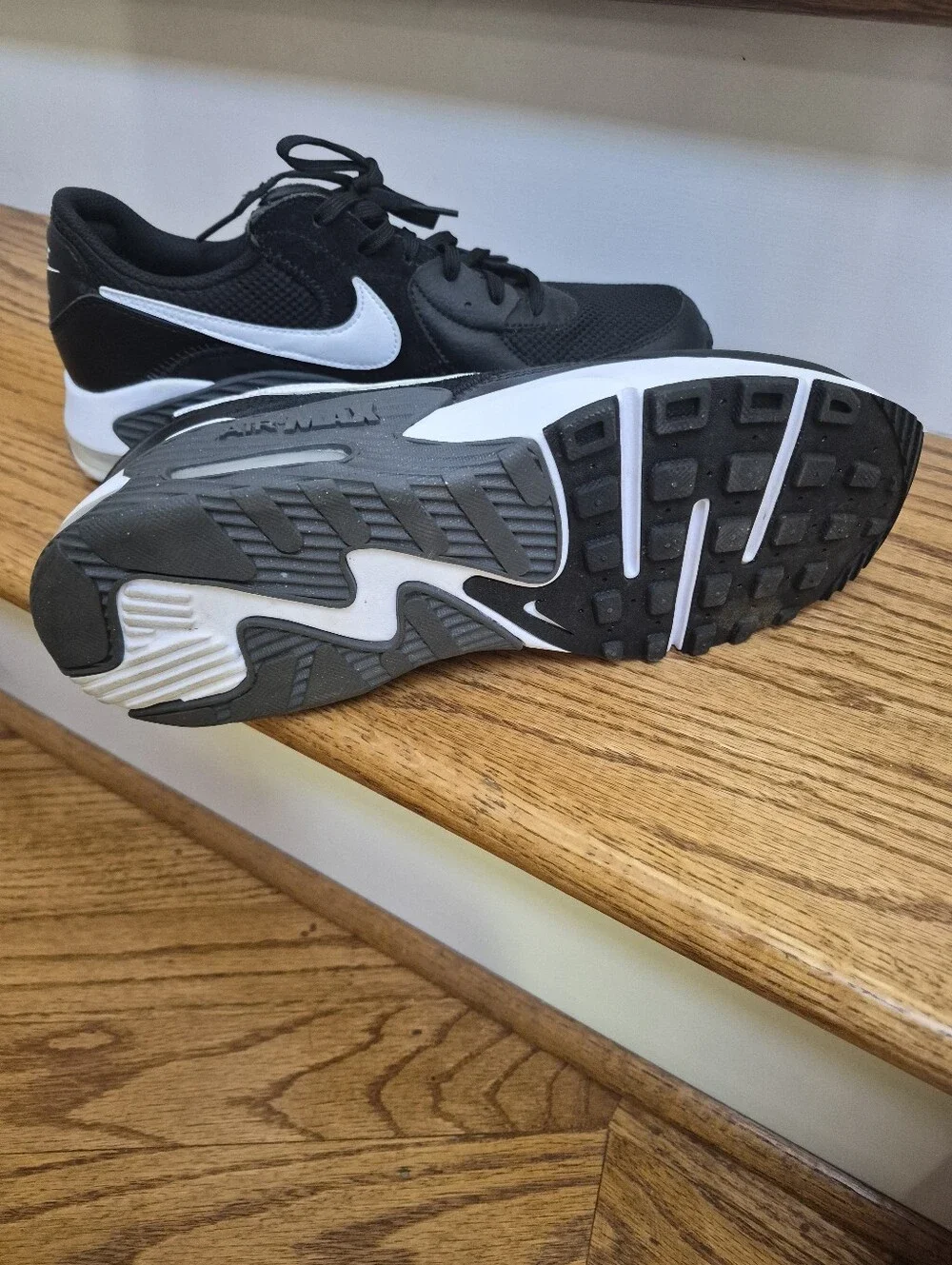 Nike Black and White Ladies Air Max Sneakers Size 11